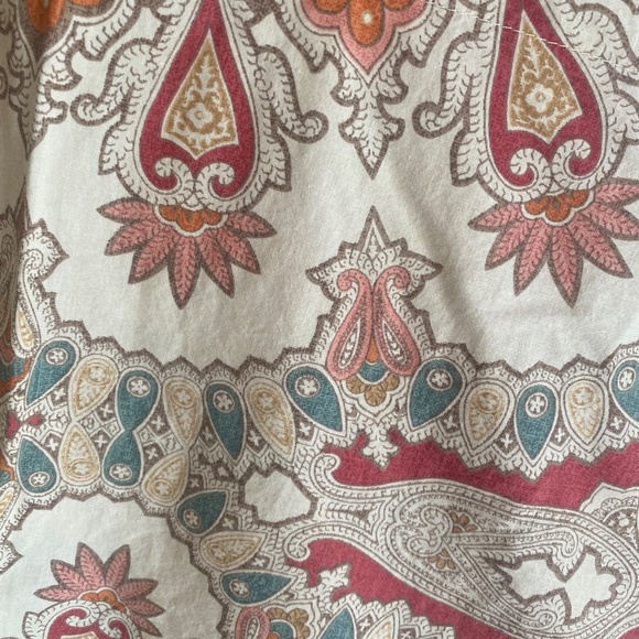 Pottery Barn King Duvet with two King Shams - Picture 3 of 3